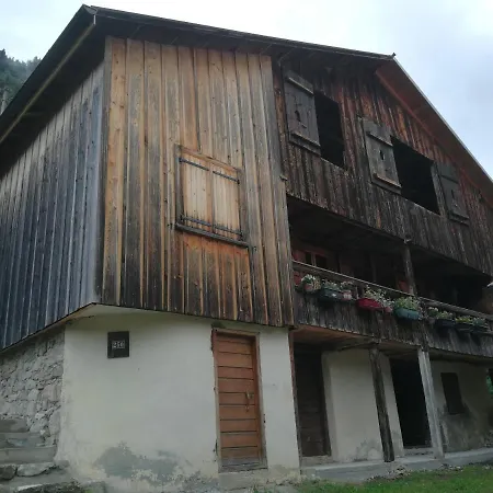 Le Petit Chalet De Lortier * Entremont